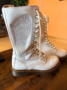 Dr. Martens White Lace-Up Wing Embroidered Combat Boots